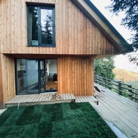 Cudovita Koca Na Samem, Gorenka Chalet