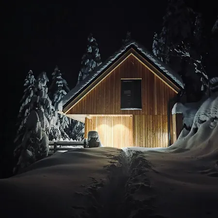 Cudovita Koca Na Samem, Gorenka Chalet *
