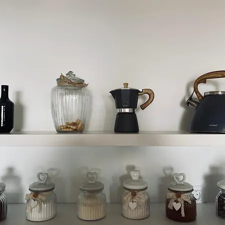 Cudovita Koca Na Samem, Gorenka Chalet