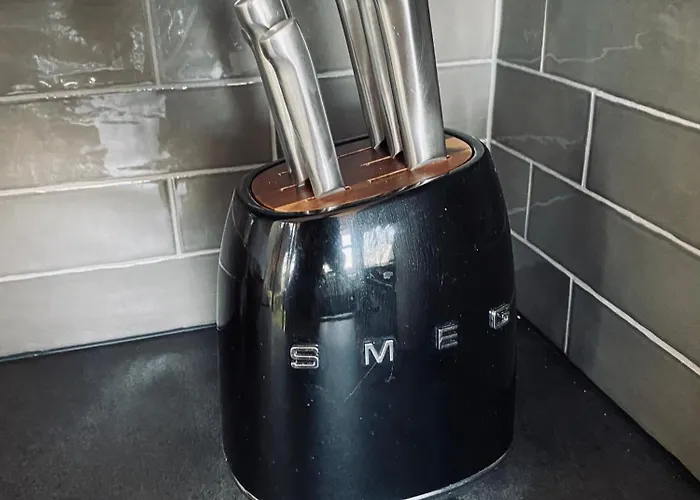 Cudovita Koca Na Samem, Gorenka * Cerklje na Gorenjskem